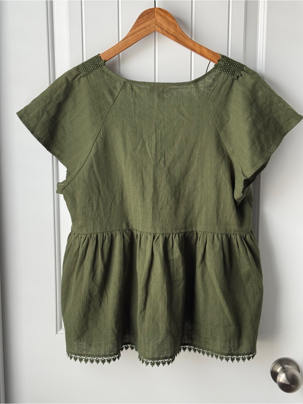 True Craft Olive Green V-Neck Peasant Top Bohemian Women's Blouse Size XL - Picture 2 of 6